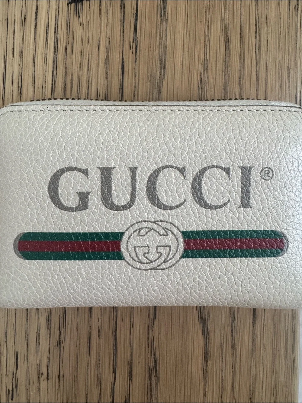 Gucci Cream Pebble Leather Zip Wallet - Picture 5 of 6